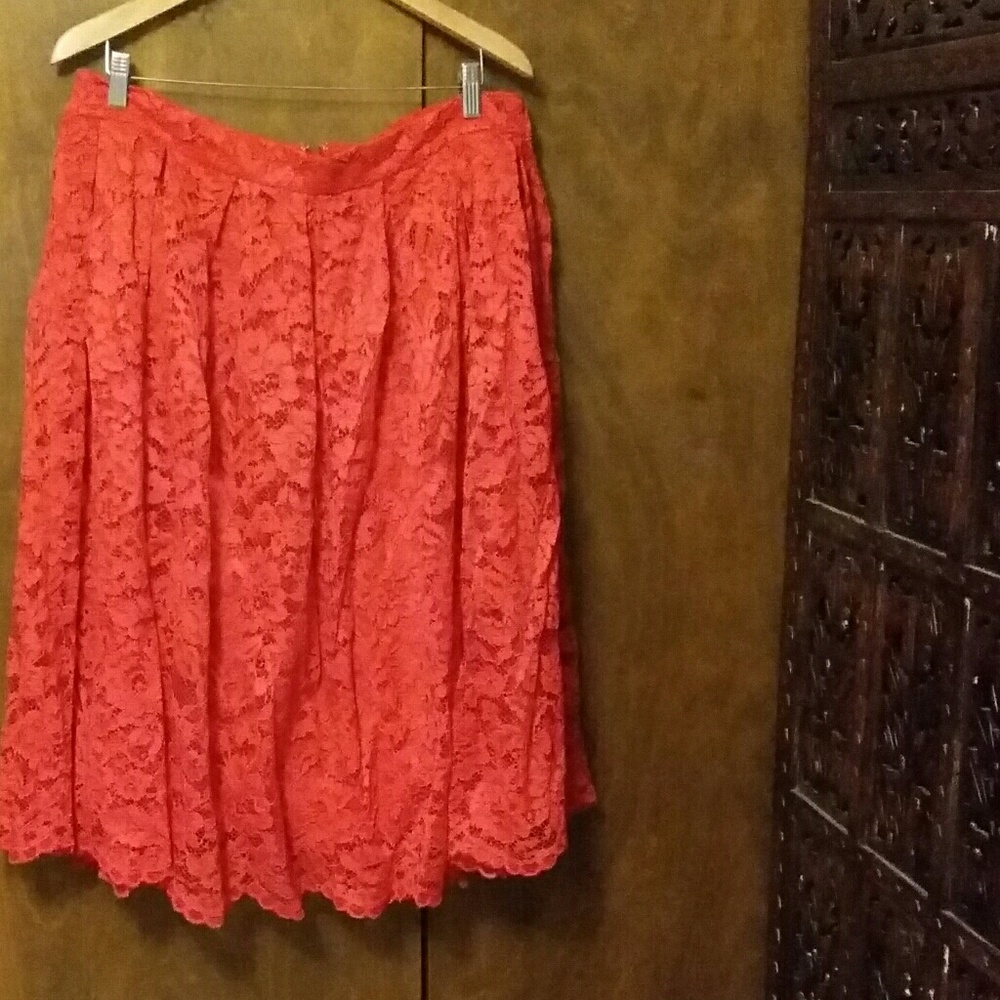 NWT ELOQUII STUDIO Red Lace Cocktail Skirt -16